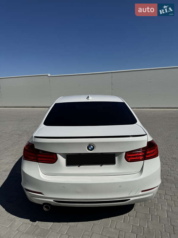BMW 3 Series 2012