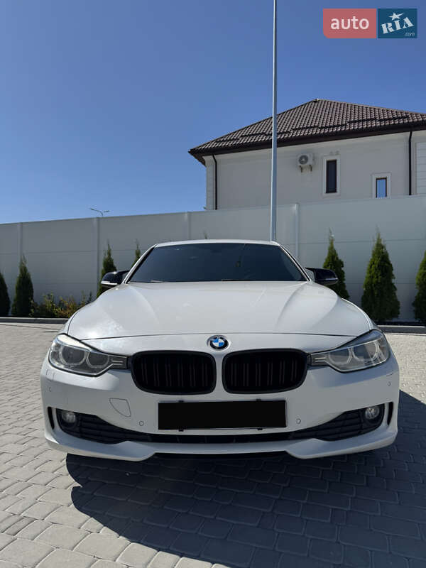 BMW 3 Series 2012