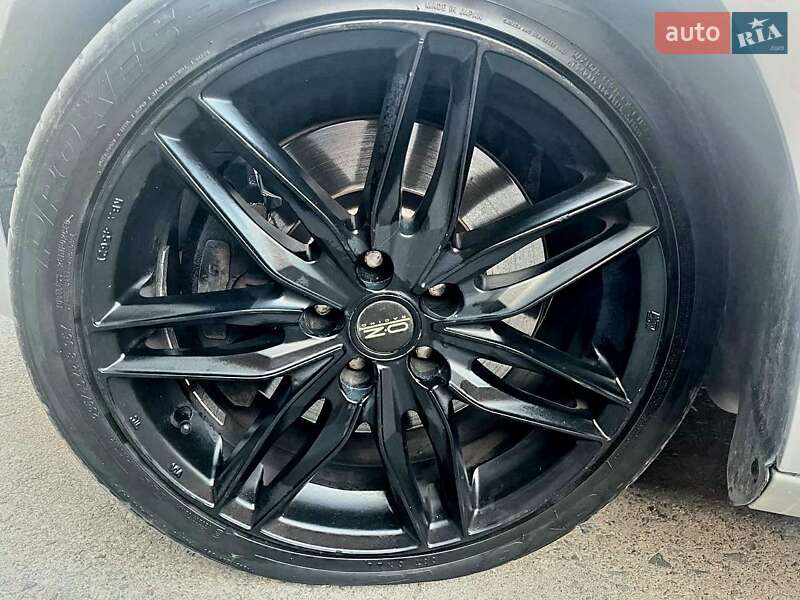 Volkswagen CC / Passat CC 2010