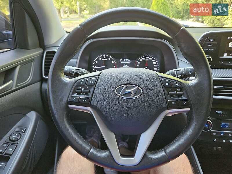 Hyundai-1