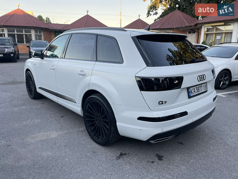Audi Q7 2017