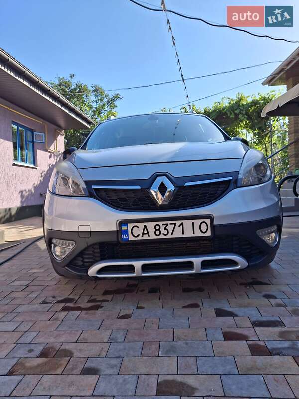 Renault Scenic XMOD 2013