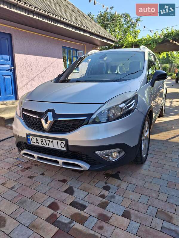 Renault Scenic XMOD 2013