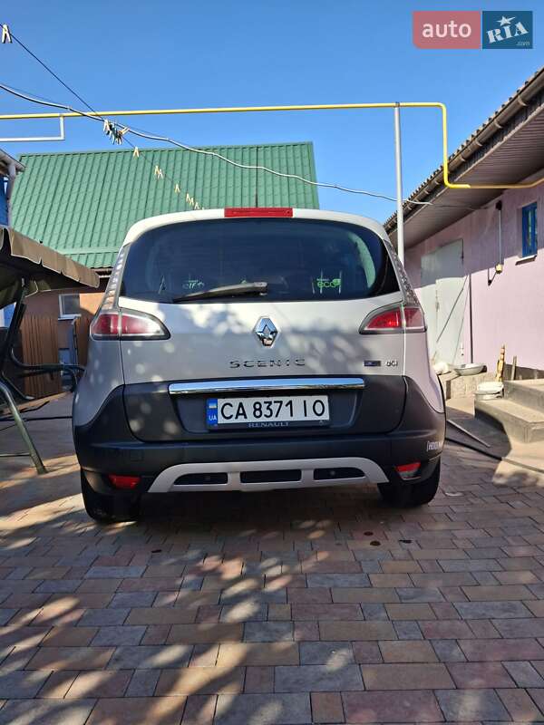 Renault Scenic XMOD 2013