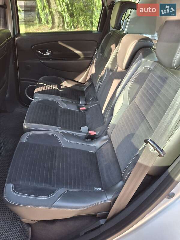 Renault Scenic XMOD 2013