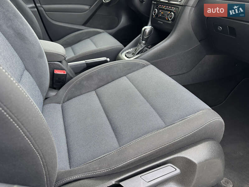 Volkswagen Golf 2011