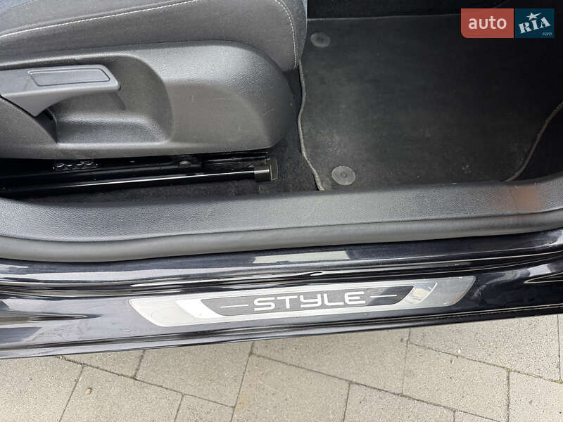 Volkswagen Golf 2011