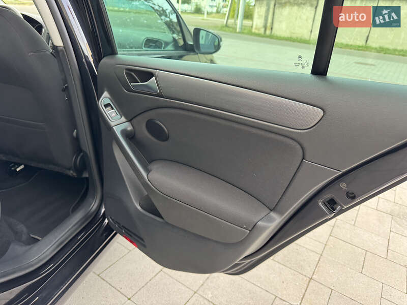 Volkswagen Golf 2011