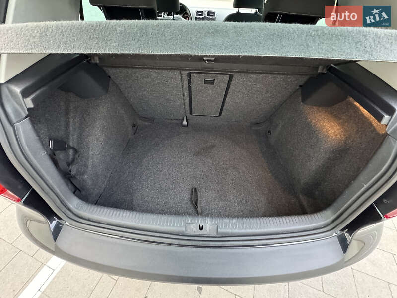 Volkswagen Golf 2011