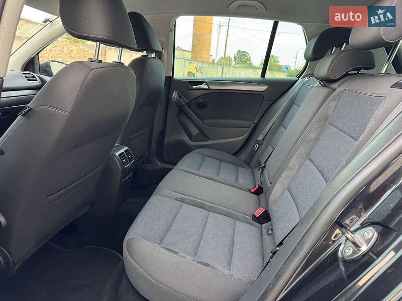 Volkswagen Golf 2011