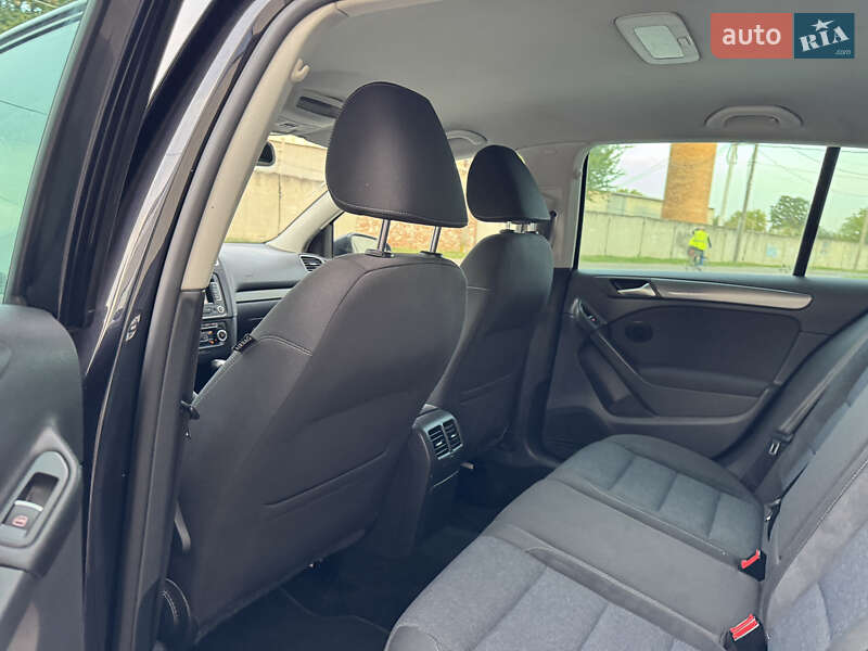 Volkswagen Golf 2011