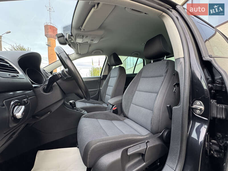 Volkswagen Golf 2011