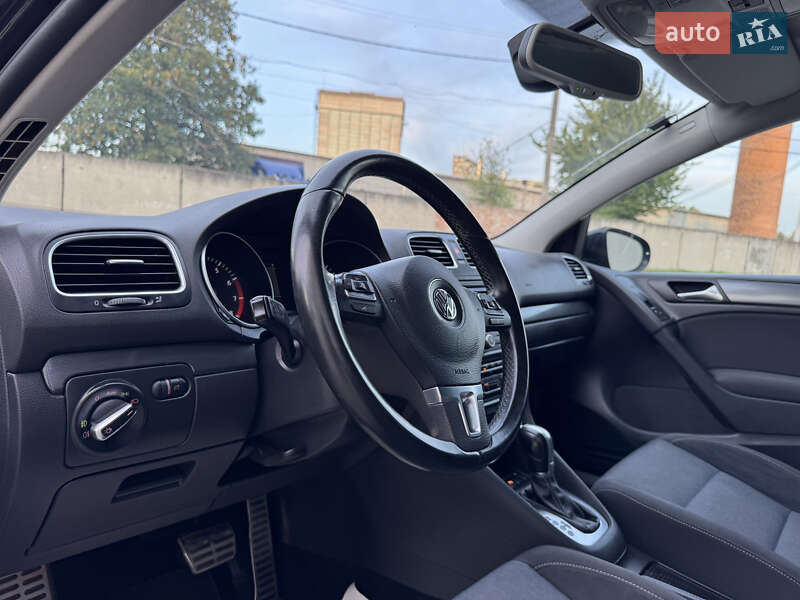 Volkswagen Golf 2011