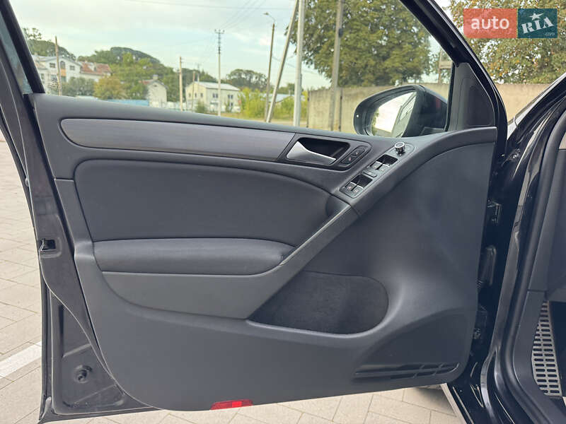 Volkswagen Golf 2011