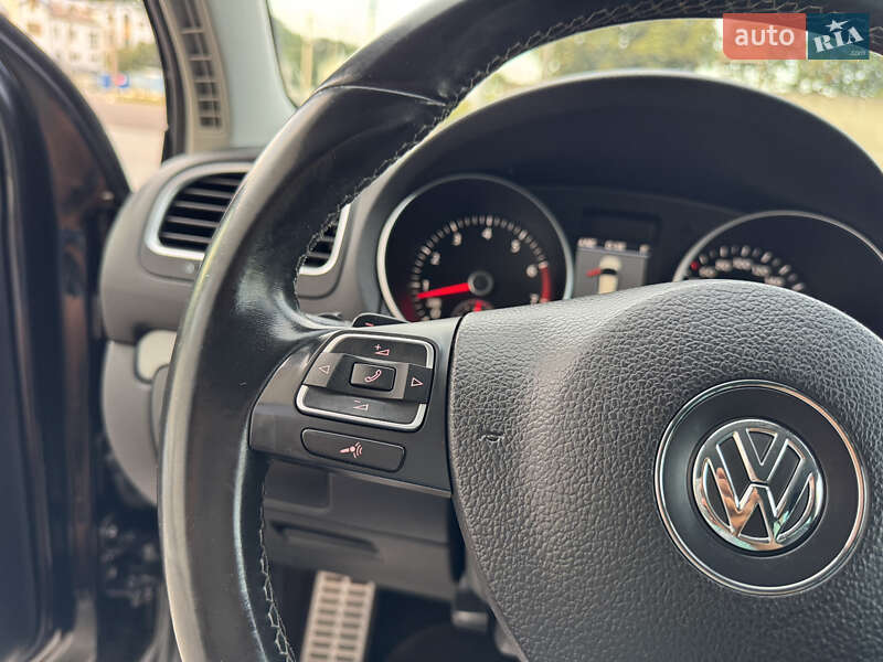 Volkswagen Golf 2011