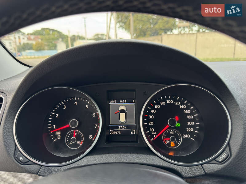 Volkswagen Golf 2011