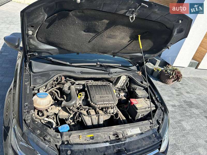 Volkswagen Polo 2016