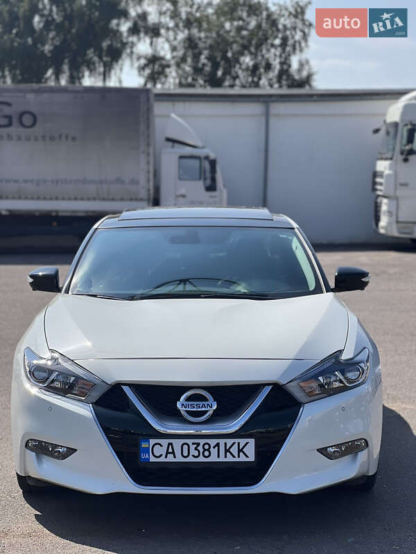 Nissan-3