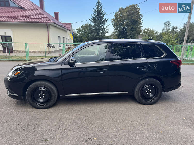 Mitsubishi Outlander 2018