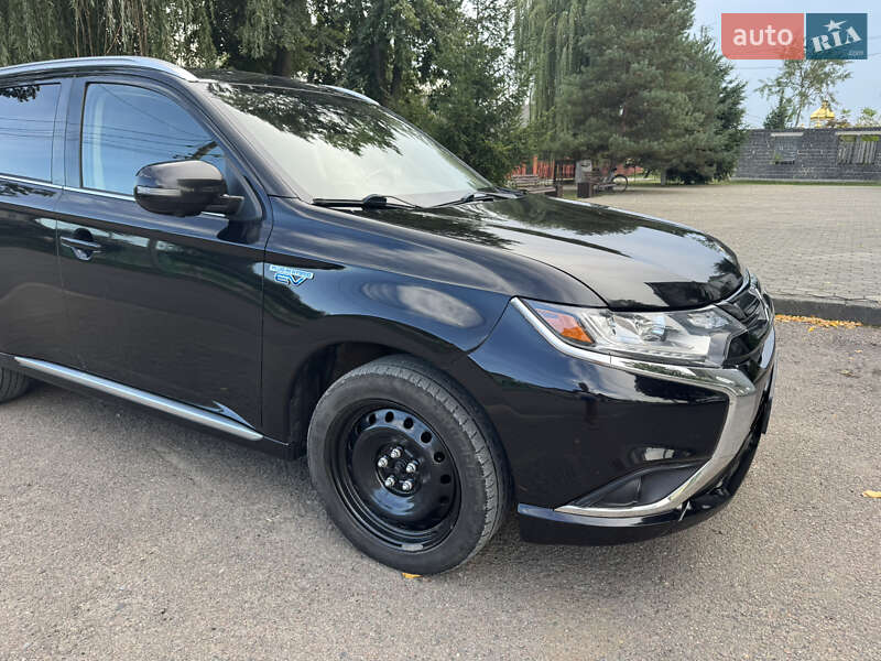 Mitsubishi Outlander 2018