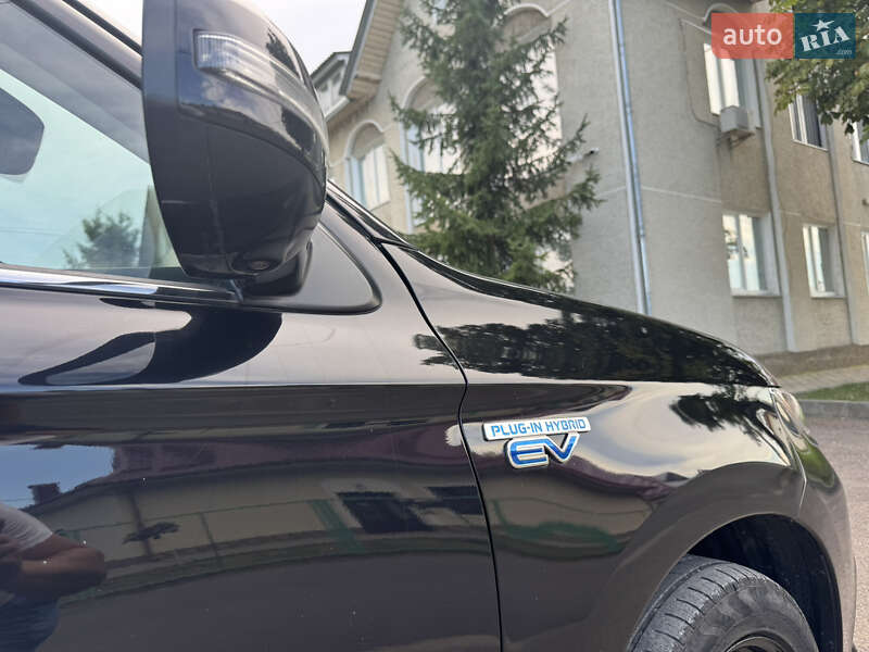 Mitsubishi Outlander 2018