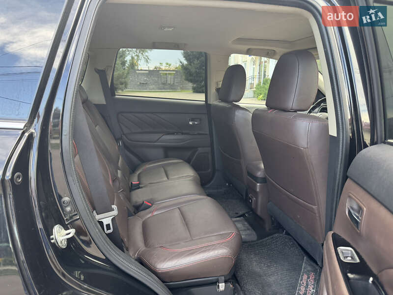 Mitsubishi Outlander 2018