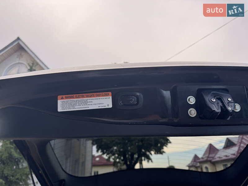 Mitsubishi Outlander 2018