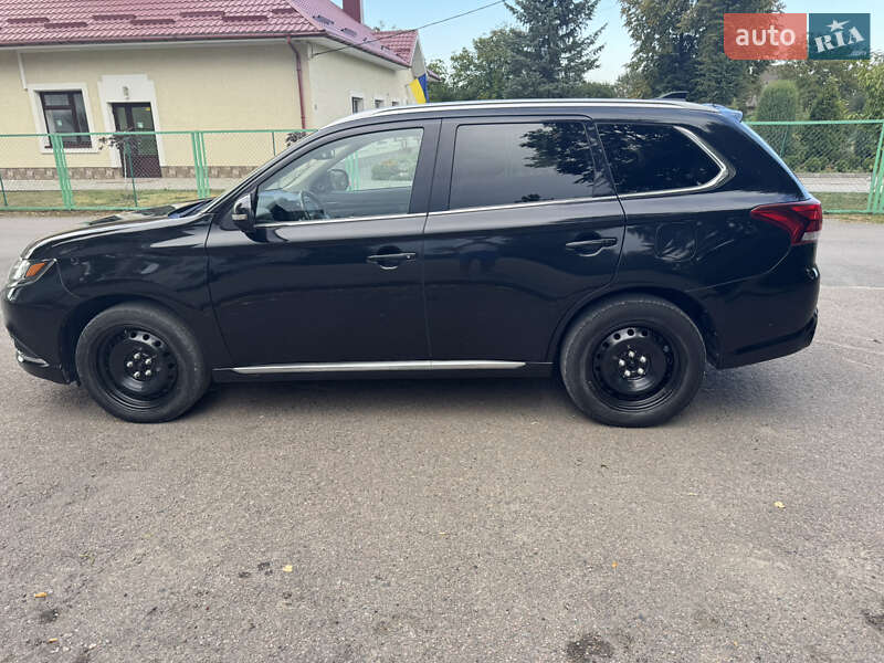 Mitsubishi Outlander 2018