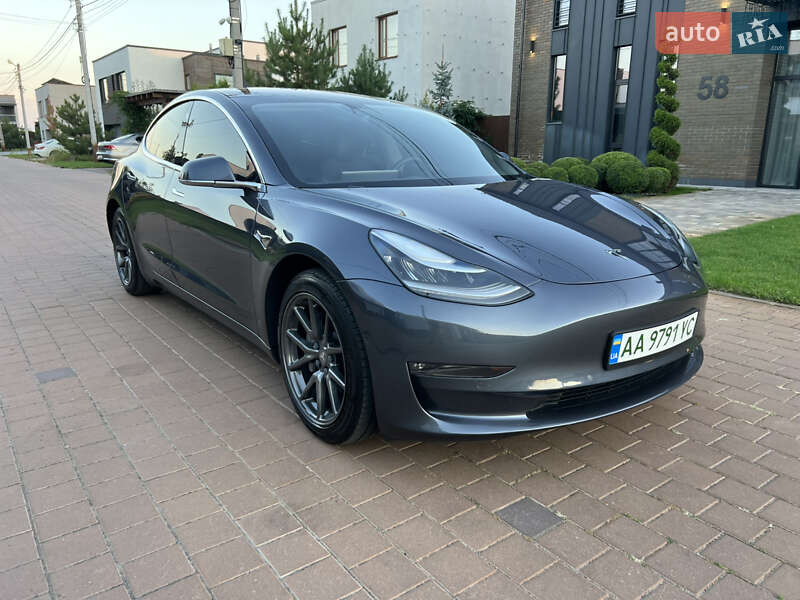 Tesla-37