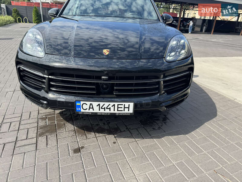 Porsche Cayenne 2020