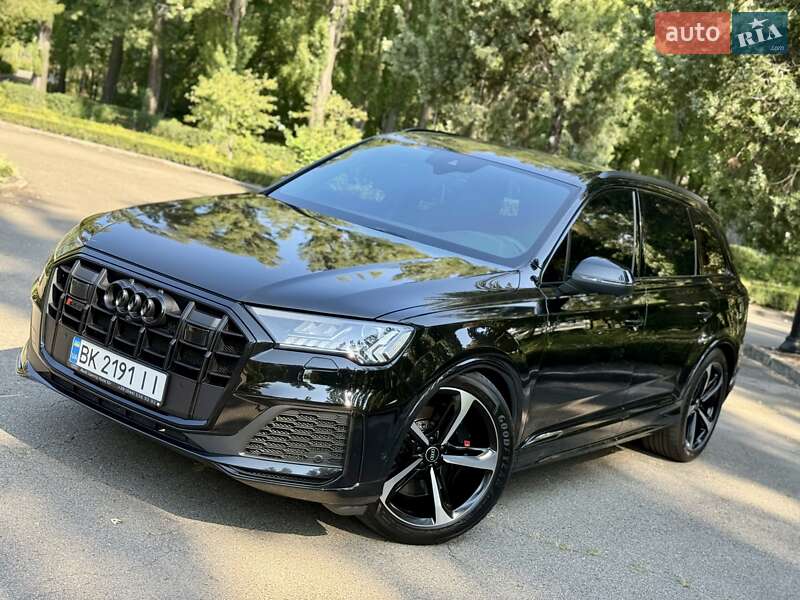 Audi SQ7 2023