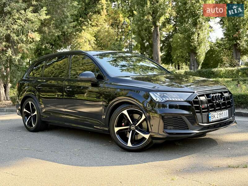 Audi SQ7 2023