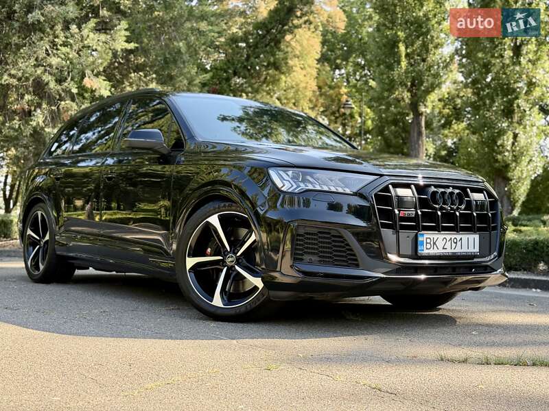 Audi SQ7 2023