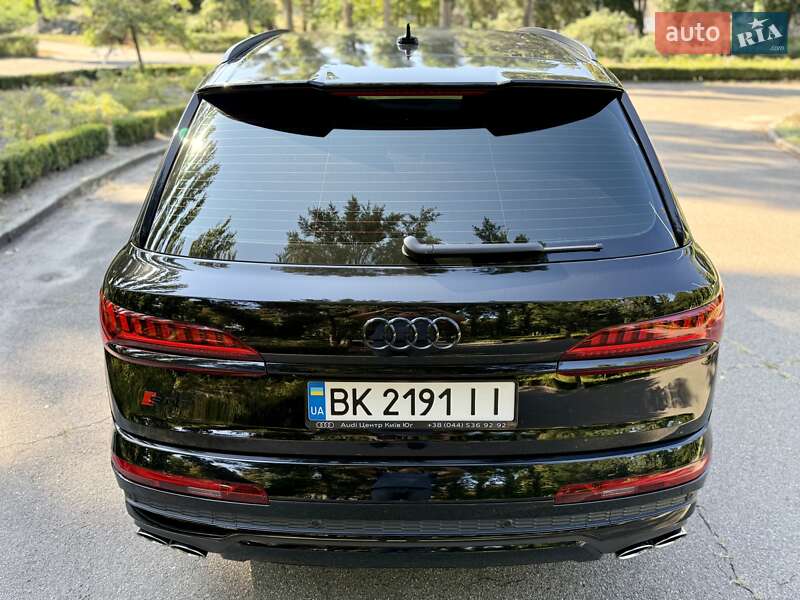 Audi SQ7 2023