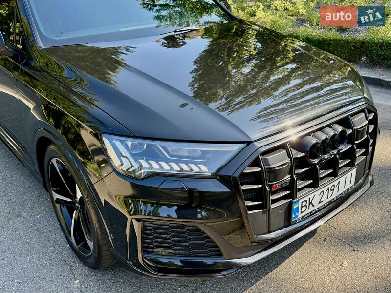 Audi SQ7 2023