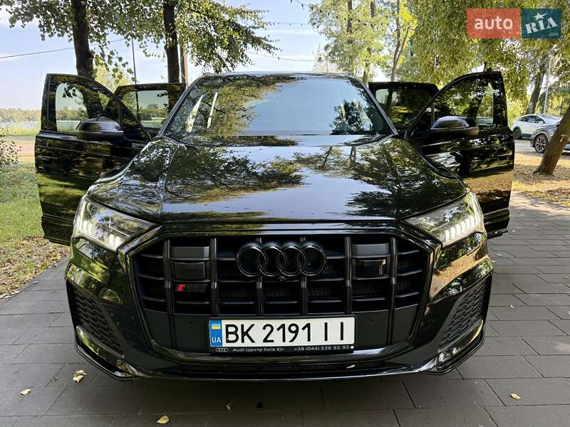 Audi SQ7 2023