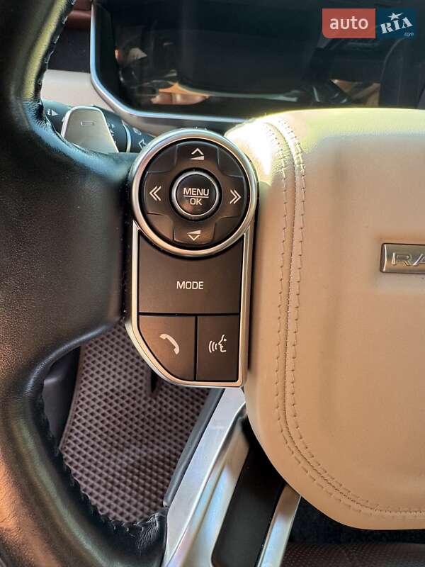 Land Rover-18