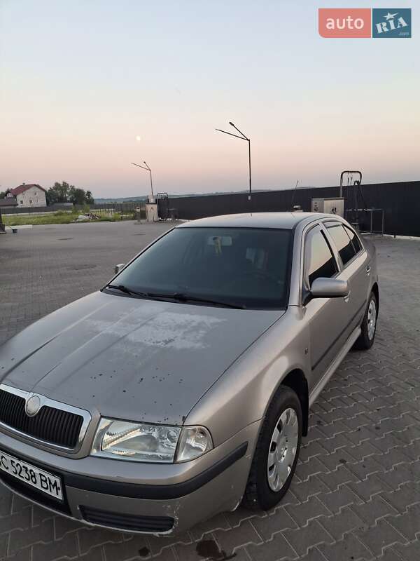 Skoda-4