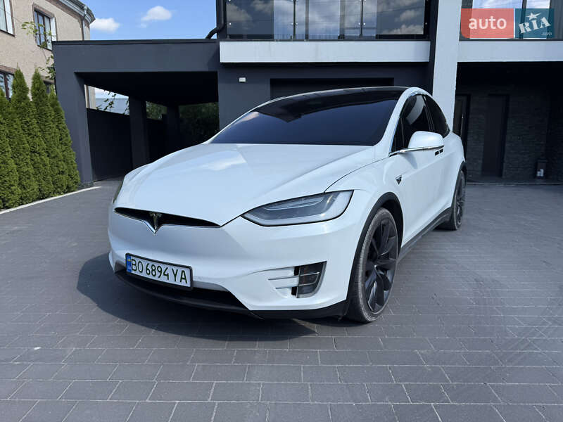 Tesla-4