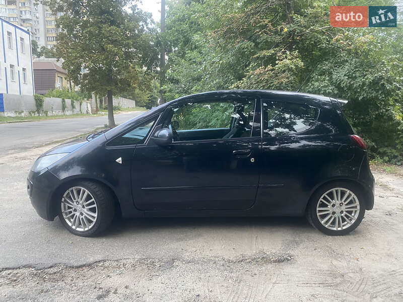 Mitsubishi Colt 2008