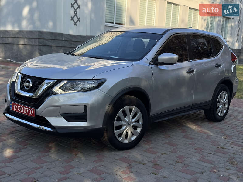 Nissan-1