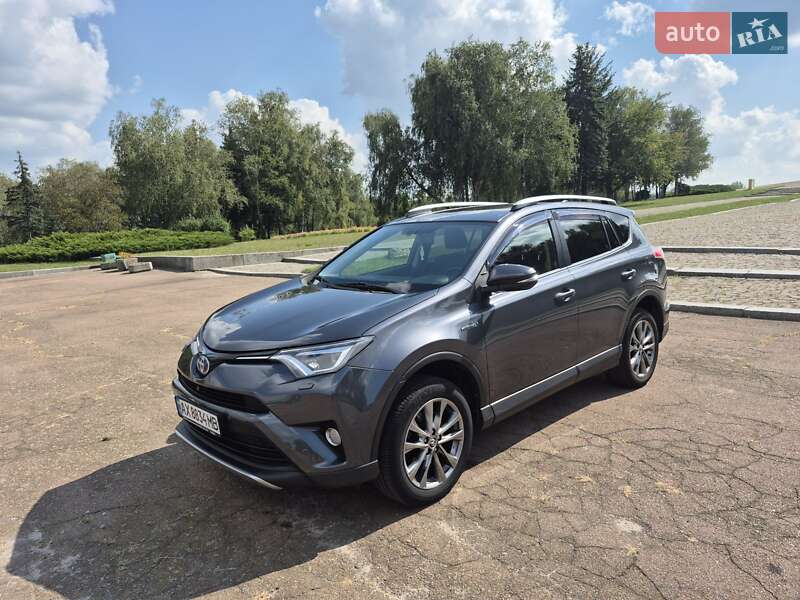 Toyota RAV4 2016