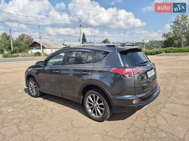 Toyota RAV4 2016