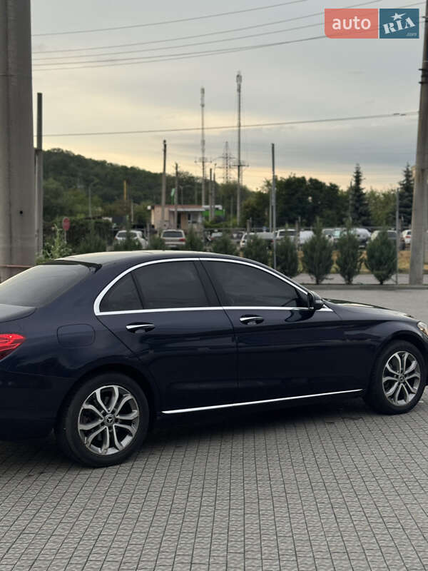 Mercedes-Benz C-Class 2016