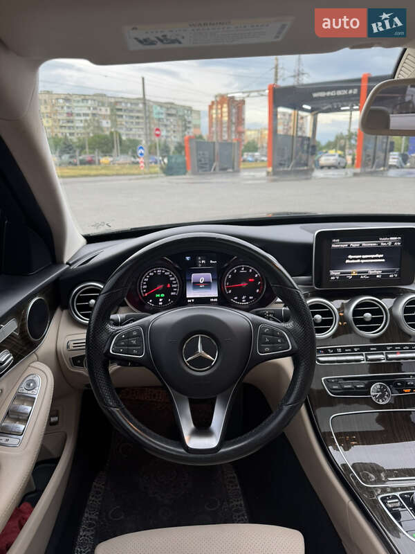 Mercedes-Benz C-Class 2016