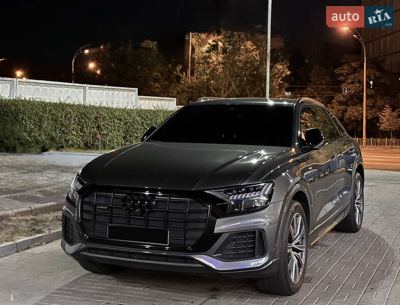 Audi Q8 2019