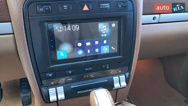 Porsche Cayenne 2008