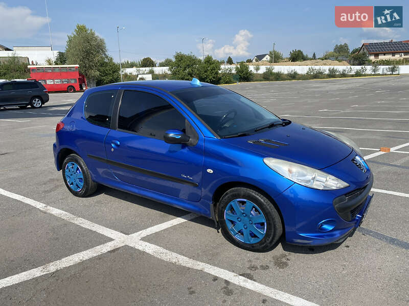 Peugeot 206 2011