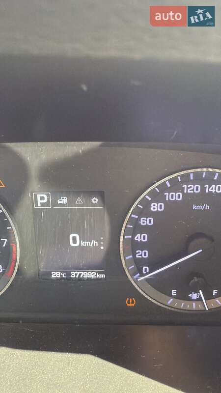 Hyundai-2