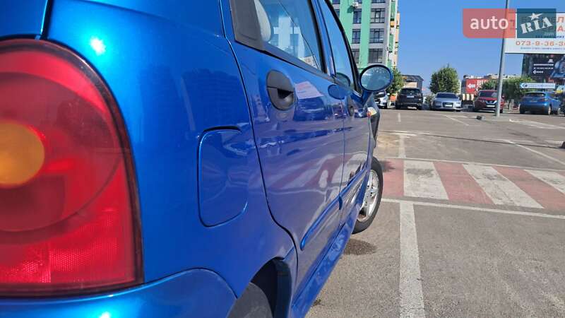 Chery-10